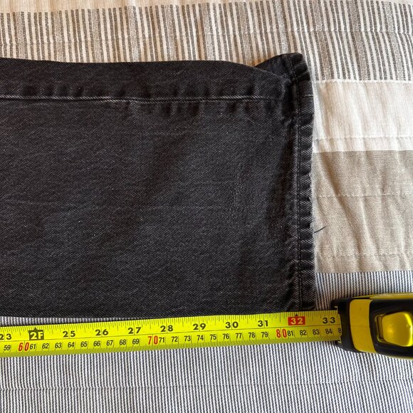 Levi's Jeans Mens 33x32 Black 501 Dark Wash Distressed Cotton Denim Pants - Picture 6 of 8